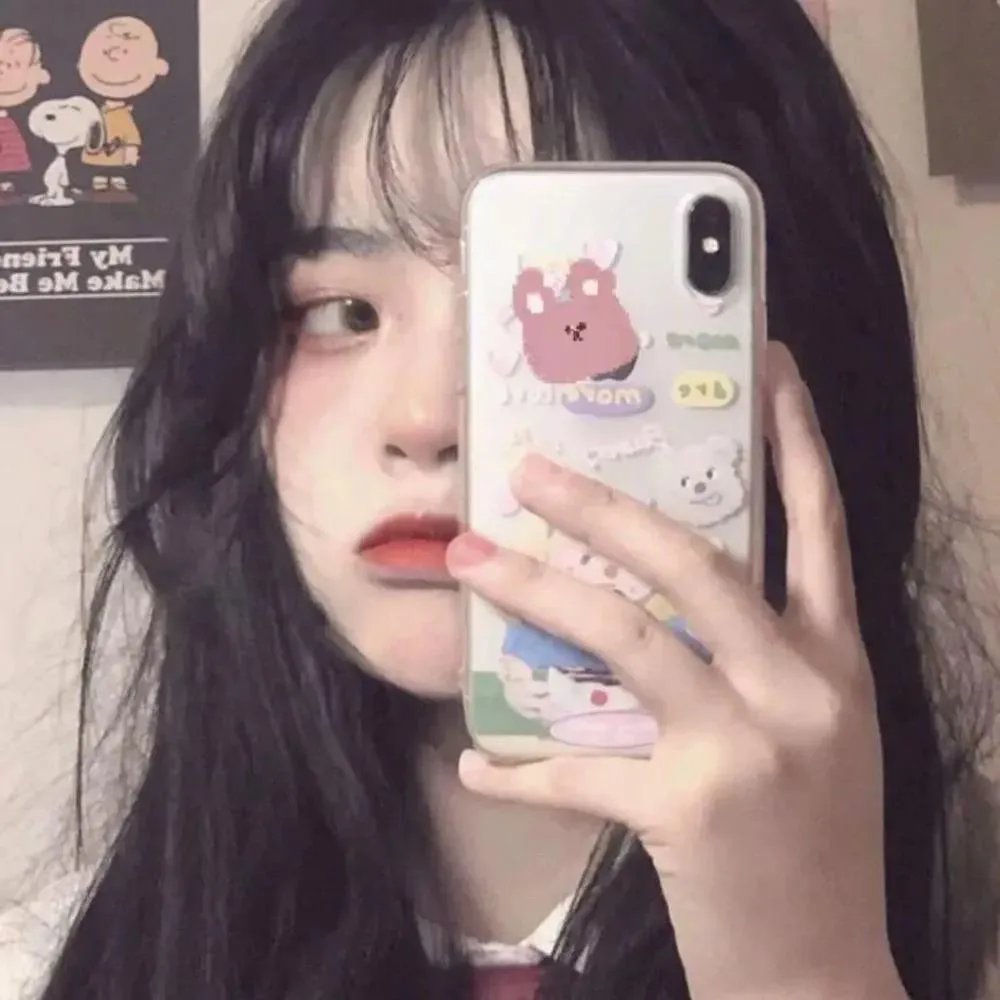 孤岛月光:她们三人的逃生游戏